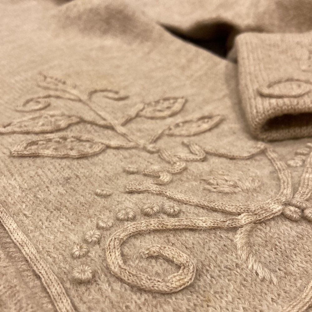 Wool boho sweater - Picture 9 of 14